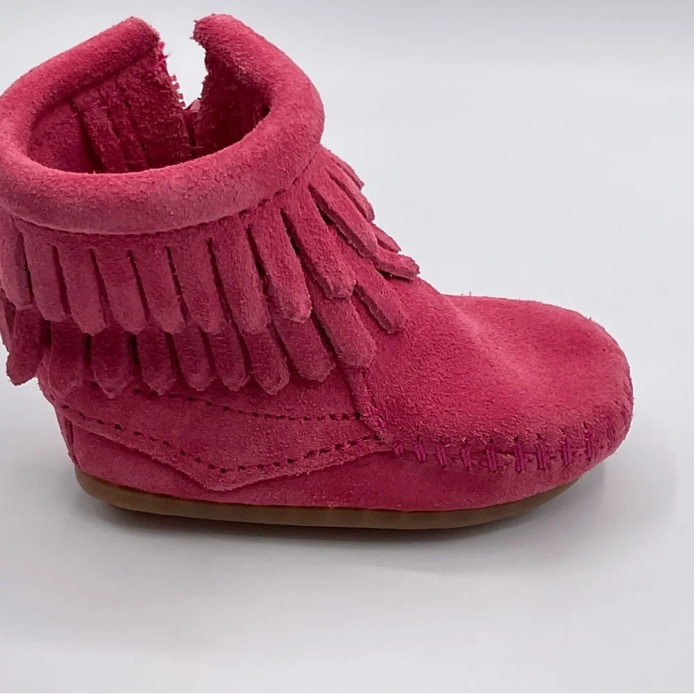 Minnetonka Baby Girl Size 1 Double Fringe Moccasins Shoes Hot Pink Rubber Sole